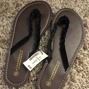 Aeropostale Flip Flops